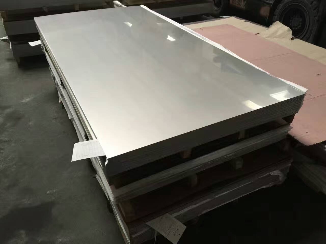 无锡不锈钢板316L一吨单价多少，